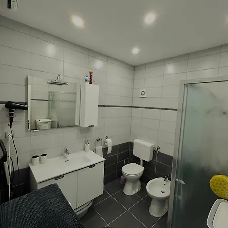 Petra Luxury 公寓 *