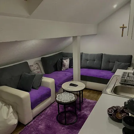 Petra Luxury 利夫诺